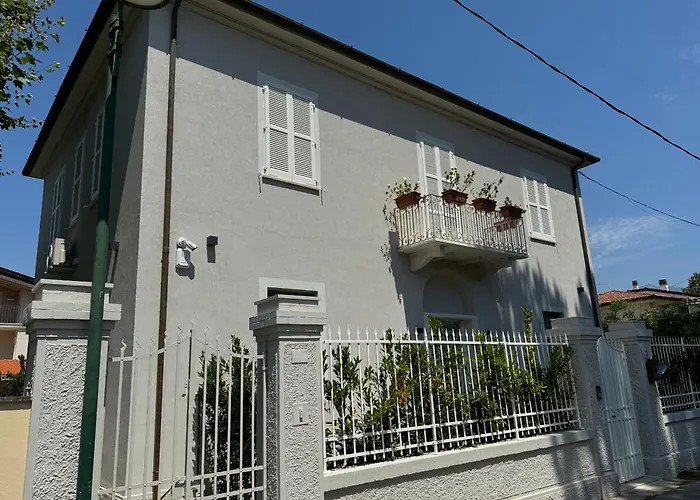 1013 Appartement Forte dei Marmi