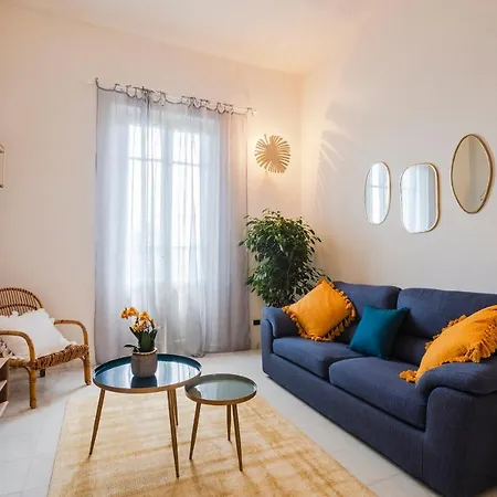 1013 Apartment